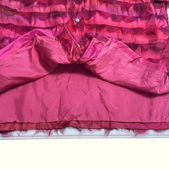 RARE Chico’s Design Textured 100% Silk Button Front Blouse Pink Red Size 2 (M/L) - Picture 9 of 16